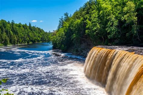 upper michigan attractions.